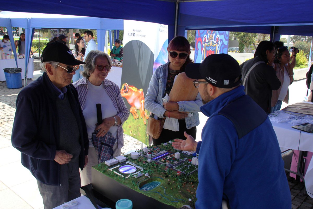 #Fonag25años | Gracias a nuestros aliados y amigos por participar en Tejiendo futuro, feria de los guardianes del agua.  Un espacio en el que compartimos con la ciudadanía el trabajo sostenible que realizan nuestros constituyentes para cuidar las fuentes de agua 💦 para Quito.