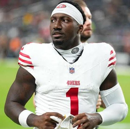 DataNFL_'s tweet image. ALERTA DE TROCA 🚨🚨

Temos a primeira troca da temporada de 2025

Os Commanders trocaram uma escolha de 5 rodada pelo WR Deebo Samuel dos 49ers

Mais armas pra Jayden Daniels 🔥🔥

Em qual top a dupla McLaurin/Deebo tá entre os WRs?