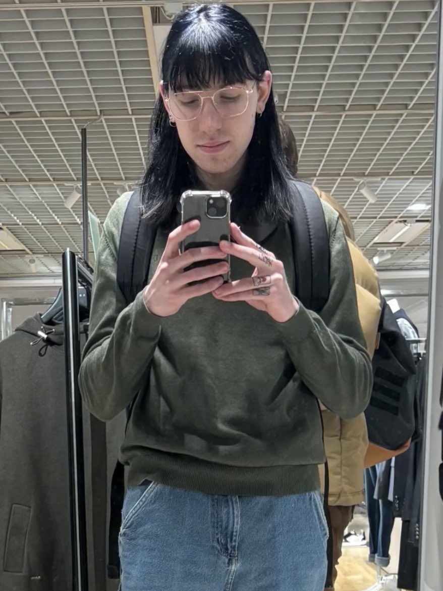 KC pouce bas👎👎👎 tweet media