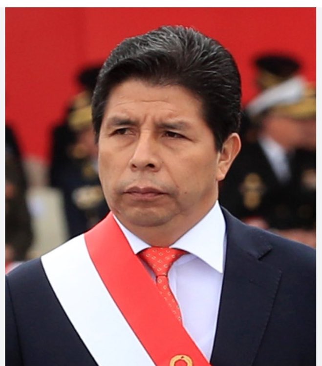 gfalconic's tweet photo. Cuando piensas en un imbecil ZDM lo primero que se me viene a la mente es este asno !!  Las bestias de los caviares y cojudinos votaron por este Subnormal ! https://t.co/f5j23KoA2v
