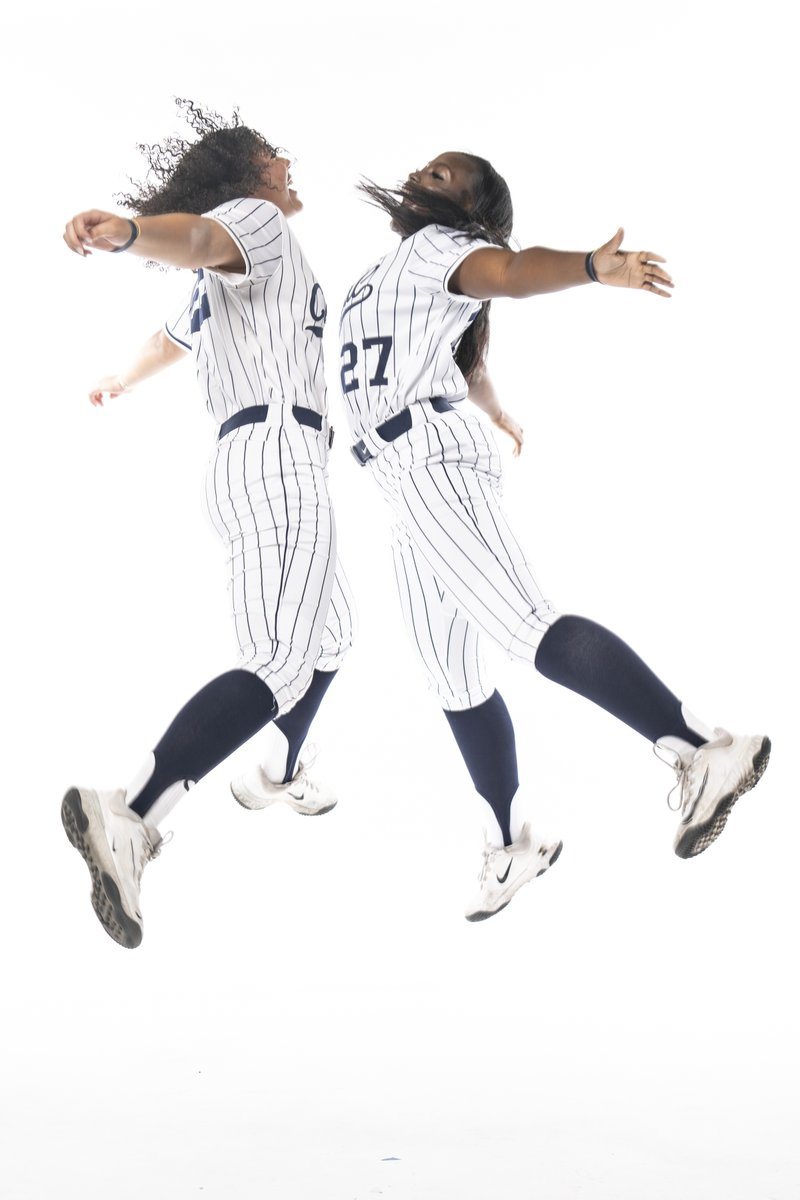 BRONCHOS WIN! Central Oklahoma run-rules Winona State 11-0 in six innings to finish the Branson Showtime Classic 4-0. 

No. 13 UCO is 18-3 and went 9-1 this week!

<a href="/UCOSoftball/">UCOSoftball</a> x #RollChos