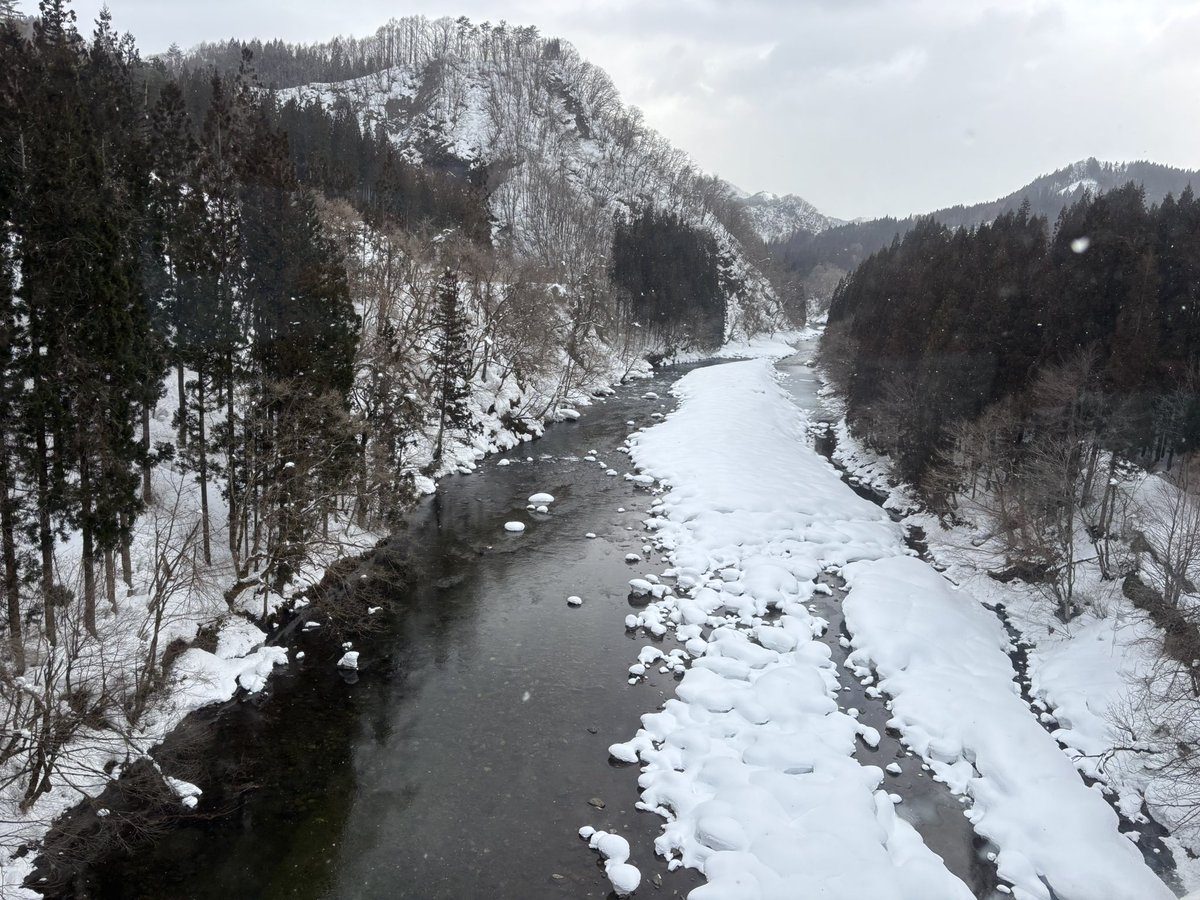 秋田内陸縦貫鉄道に乗車してきました！
冬の秋田を感じることができ最高のローカル線でした