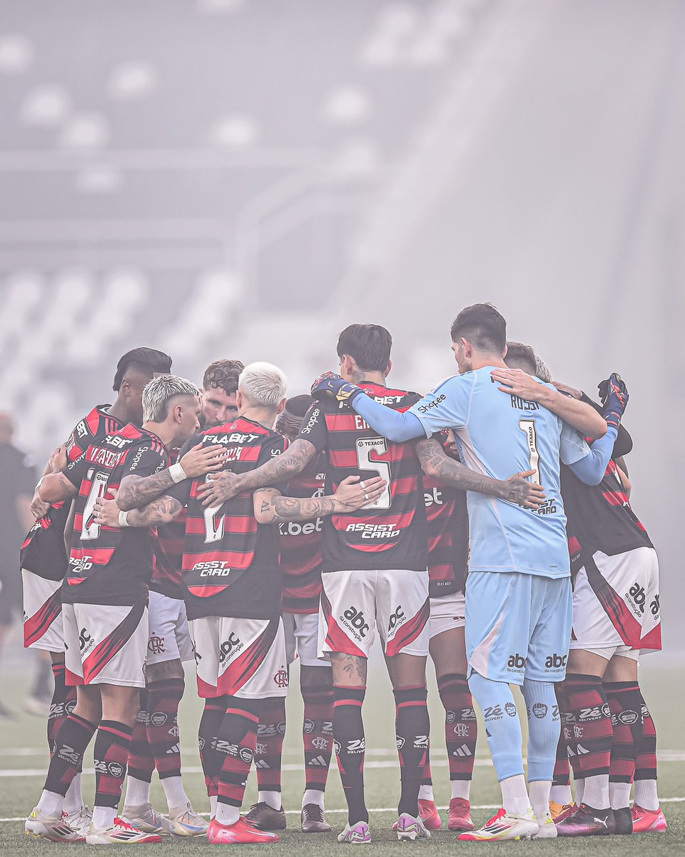 yannecrispim's tweet photo. o Flamengo NUNCA perdeu no aniversário do Justin Bieber desde que o loirinho nasceu (1994)

de lá pra cá foram quatro jogos no dia 1 de março, com duas vitórias e dois empates, além de seis gols marcados e três sofridos

📸 Paula Reis https://t.co/O7q6xQW9Mb