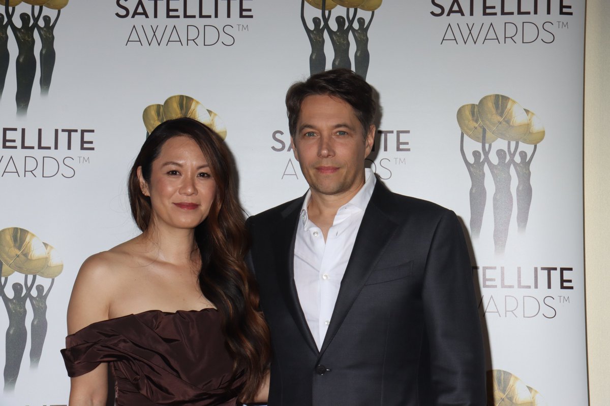29th Satellite Awards Presentation - Congratulations to our Motion Picture, Comedy or Musical Category Winner 
#Anora  - Sean Baker &amp; Samantha Quan #SatelliteAwards