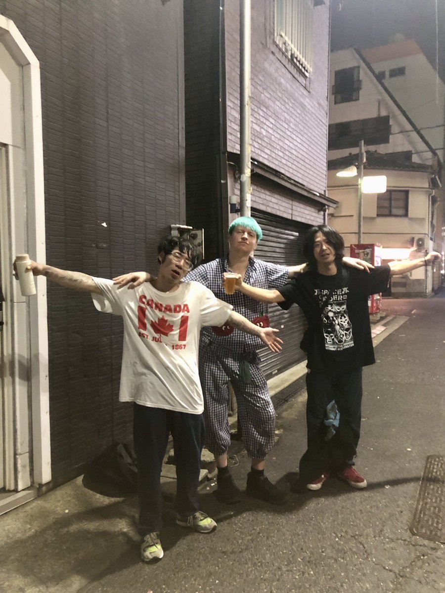yahhoooooooo086's tweet image. フェイバリットヘルツアーイズオーバー!!各地の皆様本当にありがとうございました!!助けられて許されてばかりの日々でしたがベストは尽くした!!ツアーは終わったけど各々のフェイバリットヘル探求は続く!!