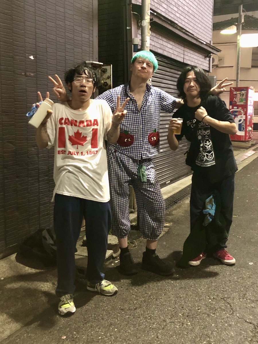 yahhoooooooo086's tweet image. フェイバリットヘルツアーイズオーバー!!各地の皆様本当にありがとうございました!!助けられて許されてばかりの日々でしたがベストは尽くした!!ツアーは終わったけど各々のフェイバリットヘル探求は続く!!