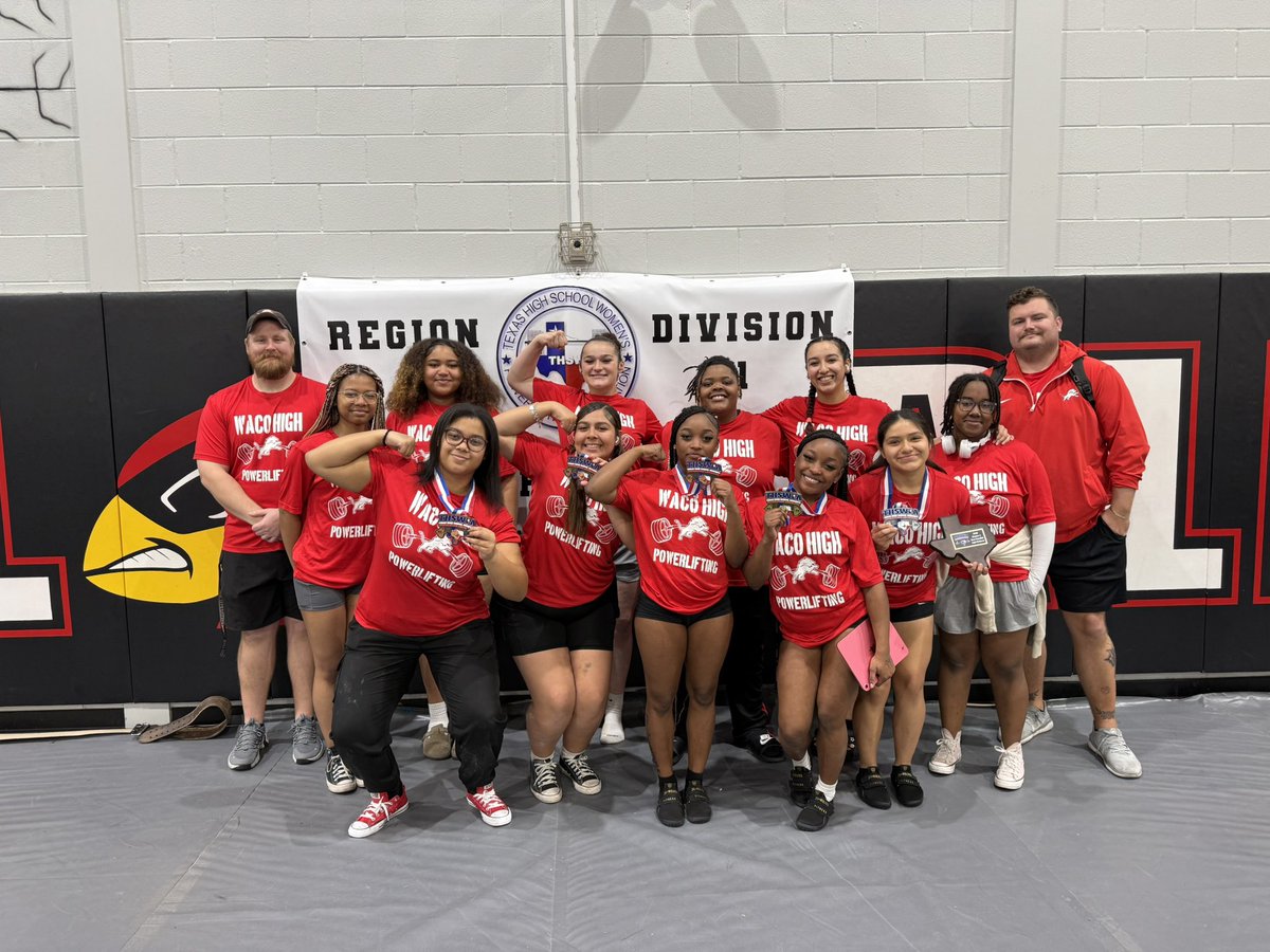 great job at regionals ladies 🏋️‍♀️