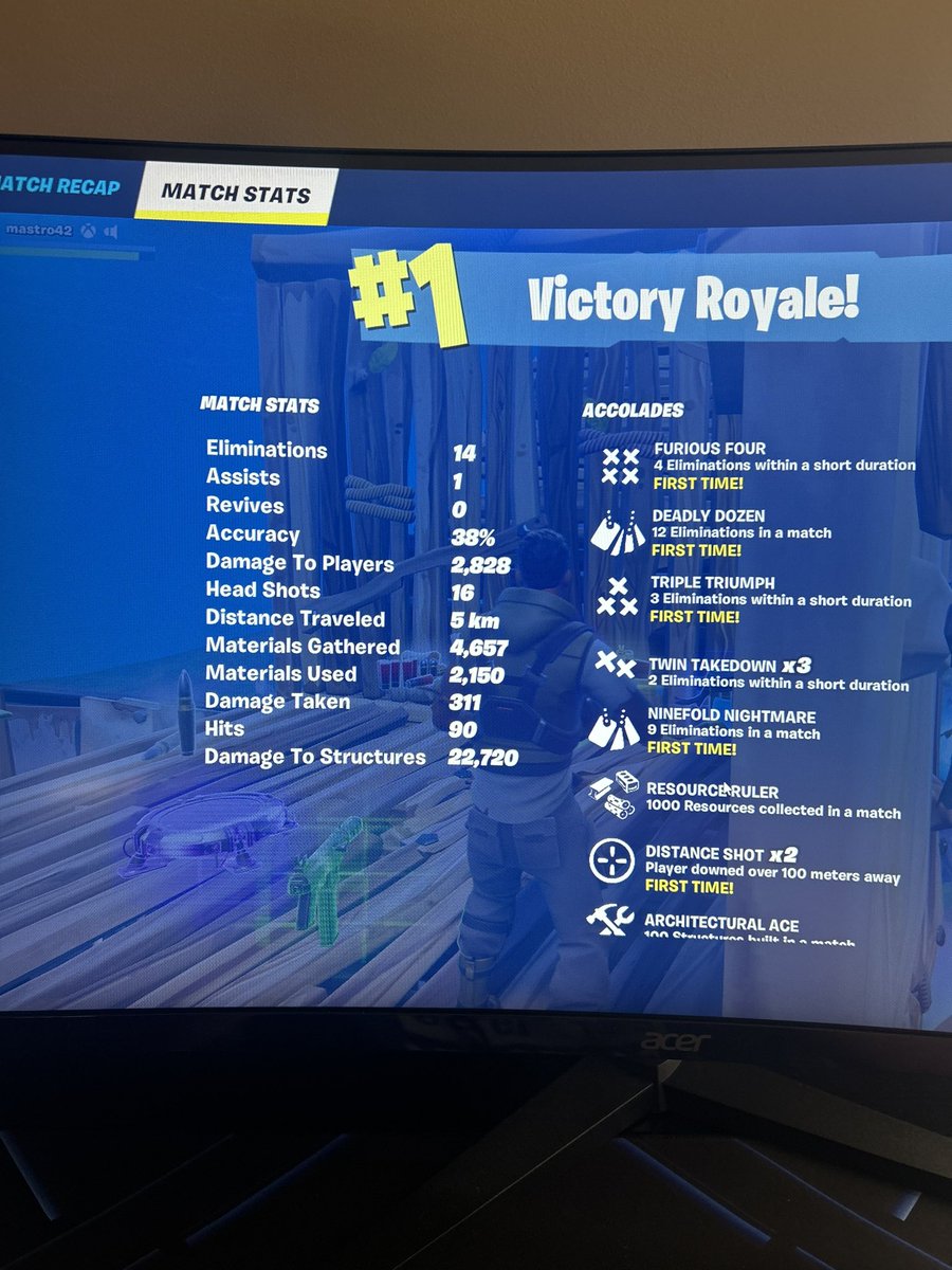 R_Palladino70's tweet photo. Couple wins, Lotta kills on this lovely Saturday afternoon #Fortnite #FortniteOG @Mastro42 @druski https://t.co/uhw2xIOCvC