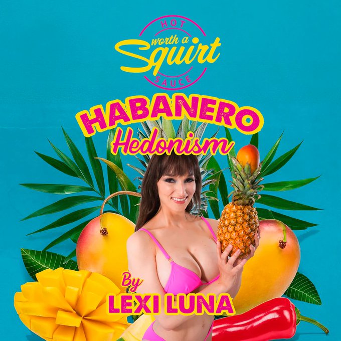 Watch Lexi Luna™️'s leaked NSFW photo on TwXstars