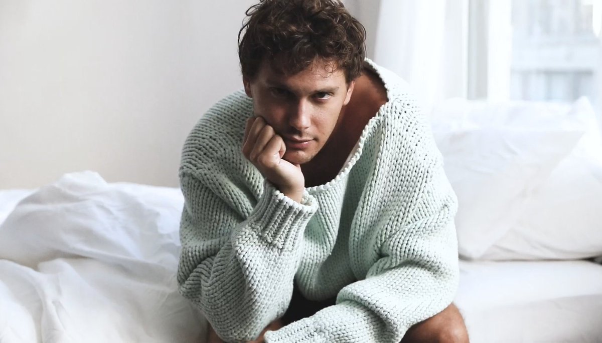 this is so bbg of him