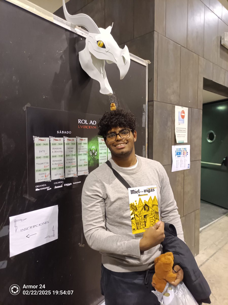 Rol ad Lvdicrvm (@roladlvdicrvm) on Twitter photo Flamantes ganadores de dos regalos de hoy de <a href="/elrefugioedit/">El Refugio Editorial</a>. Miel en las vigas para #Mausritter y World of Fantasy de <a href="/DaniYimbo/">Dani Vicente</a>. #Lodelrol Flamantes ganadores de dos regalos de hoy de <a href="/elrefugioedit/">El Refugio Editorial</a>. Miel en las vigas para #Mausritter y World of Fantasy de <a href="/DaniYimbo/">Dani Vicente</a>. #Lodelrol