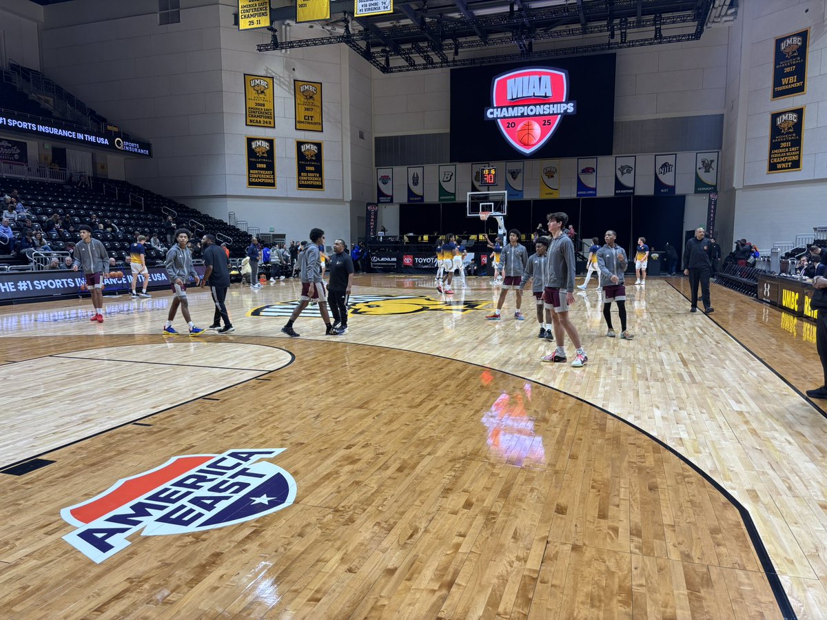 Colby Giacubeno (@colbyghoops) on Twitter photo 📍 UMBC
MIAA Championship Day
B 🏆 : <a href="/SP_Hoops/">St.Paul's Basketball</a> vs <a href="/severn_hoops/">severn_hoops</a>
A 🏆 : <a href="/sfa_boysball/">St. Frances Academy</a> vs <a href="/olmcathletics/">OLMC Athletics</a> 📍 UMBC
MIAA Championship Day
B 🏆 : <a href="/SP_Hoops/">St.Paul's Basketball</a> vs <a href="/severn_hoops/">severn_hoops</a>
A 🏆 : <a href="/sfa_boysball/">St. Frances Academy</a> vs <a href="/olmcathletics/">OLMC Athletics</a>
