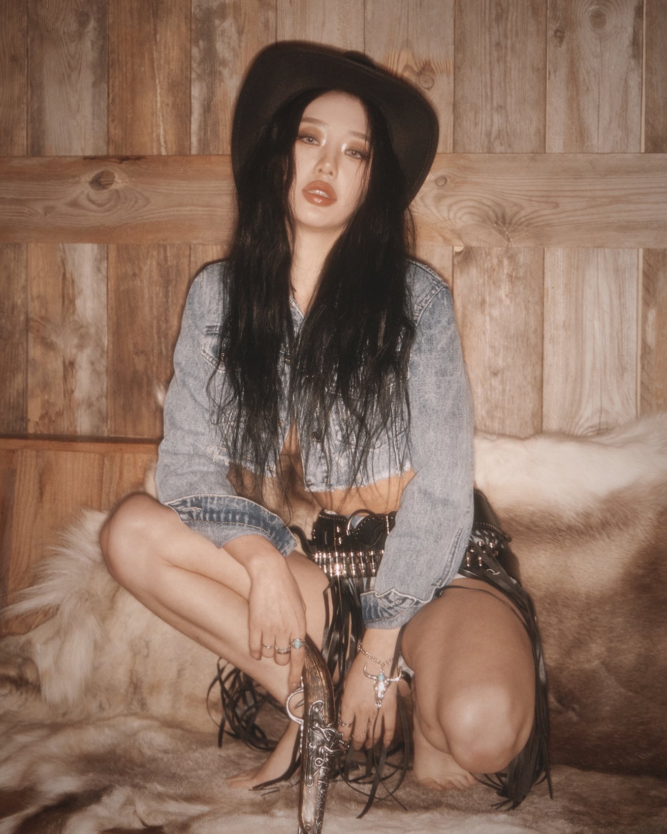 Gka43ozagAAy2Mv?format=jpg&name=large