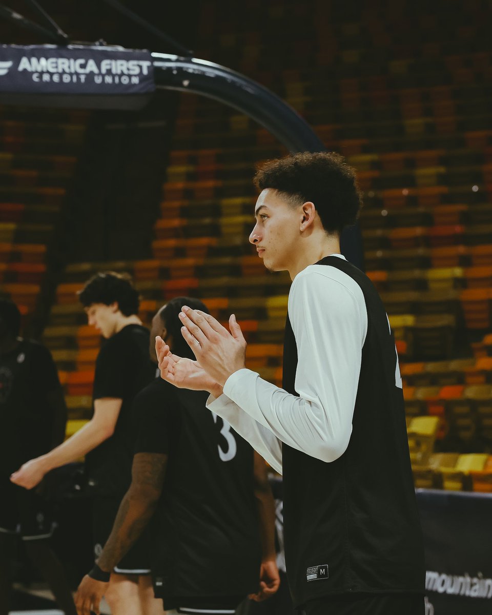 mesa_aztecs's tweet image. Game ready⚫️🔴

#sdsubasketball #MESA #SDSUMBB