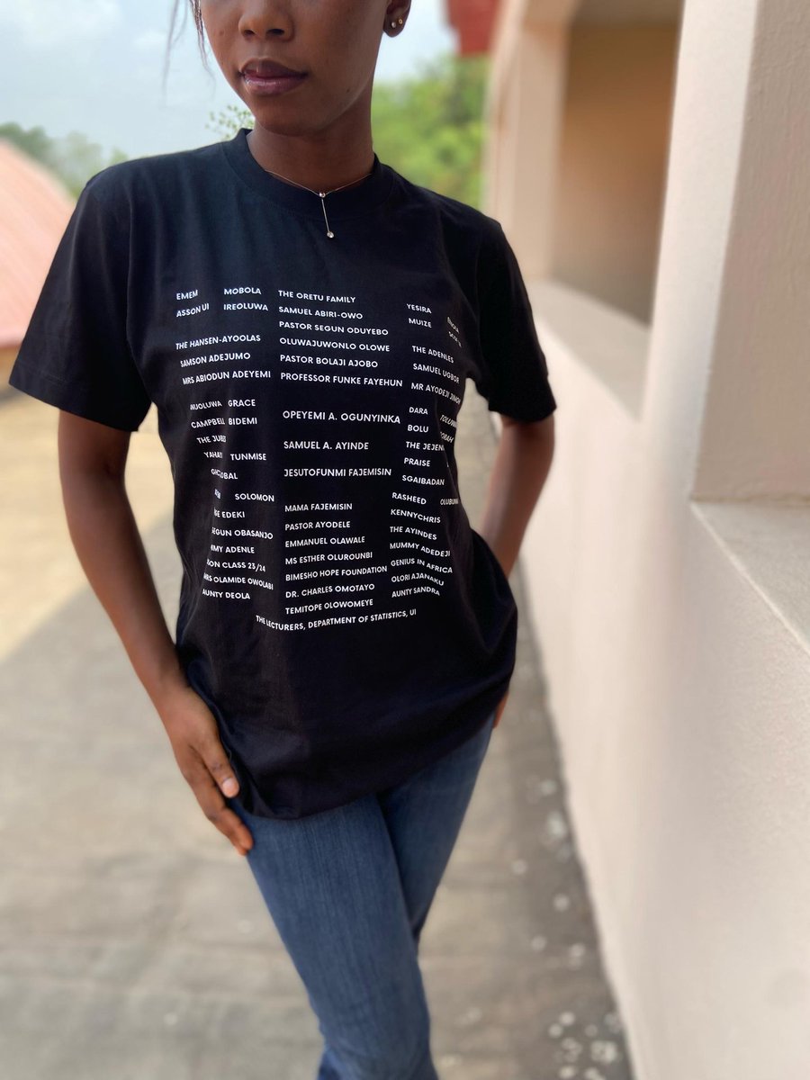 talk2omomary's tweet image. ...put the names of everybodyyyyy who held my hands and walked through this journey with me on my sign-out shirt. 

yeah, i signed out of the department of statistics, UNIVERSITY OF IBADAN yesterday!

now, i&apos;m earning my first degree -14 years after i finished secondary school 🥹