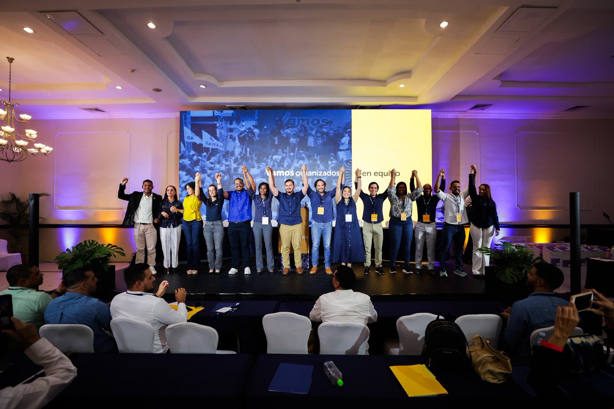 ¡Les presentamos a nuestra nueva Junta Directiva Provisional!