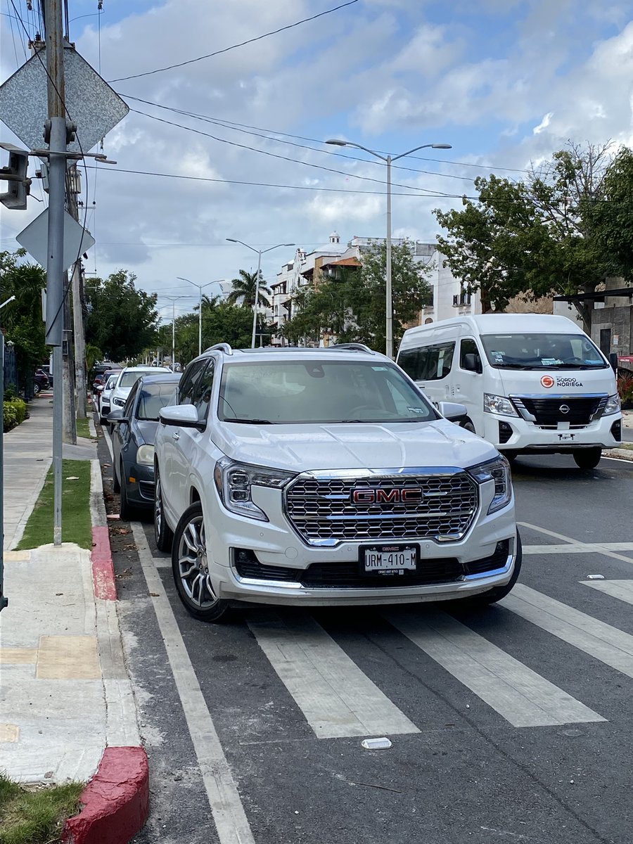 Otra vez Acanceh con Salida Meseta <a href="/TransitoBJ/">Tránsito de Cancún</a> <a href="/ComiteSm15/">Comite  Vecinos Sm15</a>