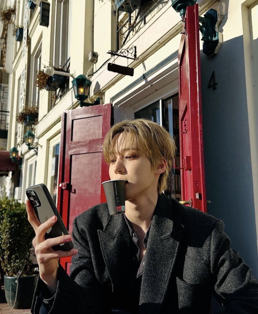 hvunsk's tweet photo. hii, im gigi!
im not new to #kpoptwt but I haven’t had an acc for like a year so I’m looking for mutuals!!
my ults are cix and ateez but i also stan tbz, nct127 and riize, and support a few other groups!!!

pls like/rt <3

// #atinytwt #atztwt #ateeztwt #fixtwt #cixtwt https://t.co/cSvmEC38Fc