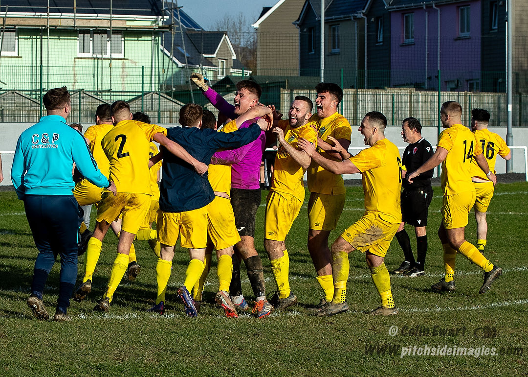 ColinEwart3's tweet photo. Full time - FAW Amateur Trophy 24/25 - Knockout Rounds  Bow Street FC vs Penygraig United FC on the 22 February  at Cae Piod, Bow Street    (Pic by Colin Ewart/Pitchsideimages) @BowStreetFC @PenygraigUnited @FAWales @CambrianNews Score 1-1 Bow St lost on pens 4-2
￼ https://t.co/Q6aqyXS7fd