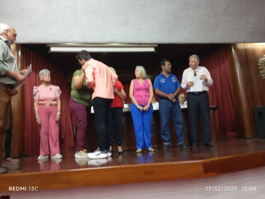 El Sindicato Venezolano de Maestros del Distrito Capital SINVEMA DC, cumpliendo con la obra social de <a href="/fevemaestros/">FVMaestros</a> y la Cátedra Libre Antidrogas del IPC, coordinada por el Dr. Hernan Matute Brouzés. La prevención es nuestra obligación. Hoy dijimos Si a la vida.