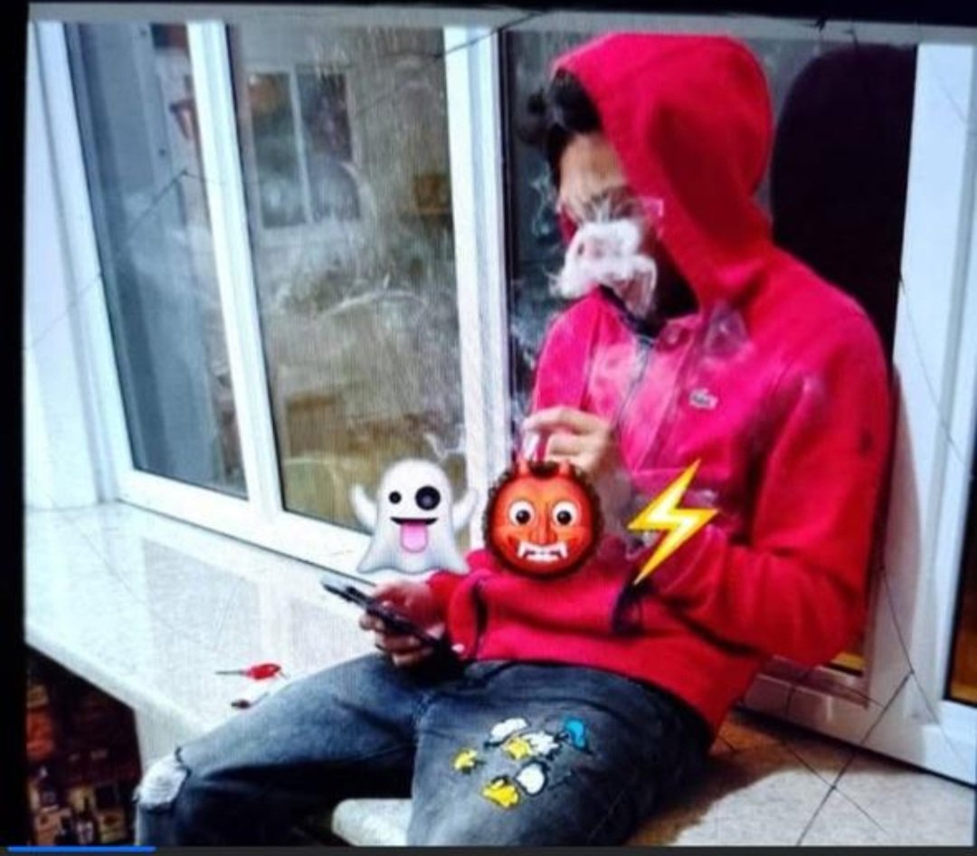 halburramanig's tweet photo. @DenunciasAntio2 Ojo con estafadores a dueños de mascotas perdidas, dicen ser policías y tener a la mascota, piden una recompensa y estafan. Usan estos telefonos -3007069058 - 3502961541 -3045560893  Se llama Miguel Lopez y usa esta foto de perfil. (Lo ha hecho muchas veces) https://t.co/7NRnNDVfY5