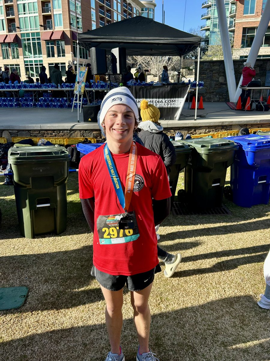 GcsRunning's tweet image. Congratulations to Carter Hoersch for completing his first Half-Marathon in a time of 1:27:48!!