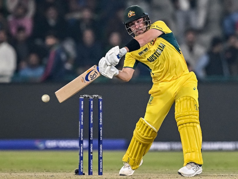 NDTVWorld's tweet photo. CT 2025 LIVE: Inglis Ton Puts Australia On Verge Of Historic Win vs England https://t.co/6u7i8WHmf0 https://t.co/EwvWevIg3K