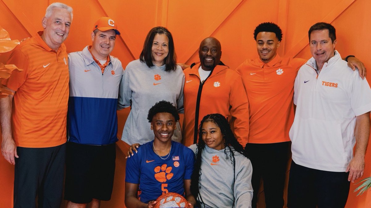 Austin Hannon (@austinhannon_) on Twitter photo Catching up with #Clemson basketball four-star signee Zac Foster ahead of summer arrival
“It won’t just be a football school, it will be both.”
<a href="/Zacfresh9/">Zachary Foster</a>
🔗 (VIP): 247sports.com/college/clemso… Catching up with #Clemson basketball four-star signee Zac Foster ahead of summer arrival
“It won’t just be a football school, it will be both.”
<a href="/Zacfresh9/">Zachary Foster</a>
🔗 (VIP): 247sports.com/college/clemso…