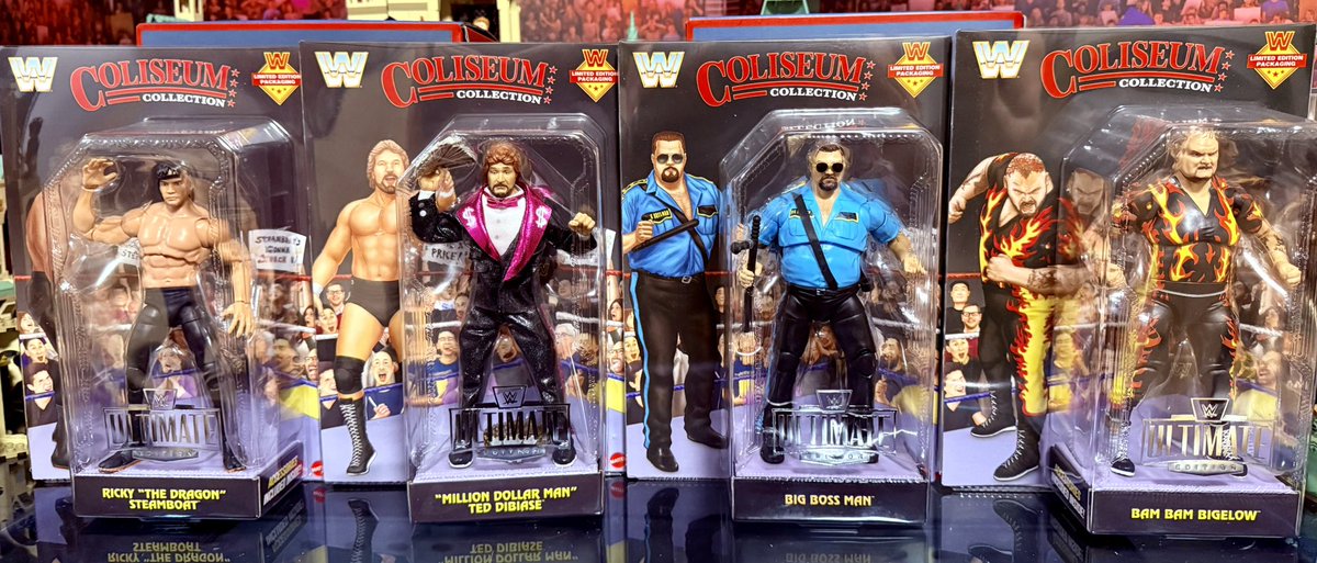 matts4400's tweet image. I had an awesome delivery from @MattelCreations today. Ordered the latest #ColiseumCollection #WWEEliteSquad #UltimateEdition sets and got black cards of both!  Thanks @Mattel! #FigLife @FullyPoseable @3collectabros @Chatjose15 @VerbalSoze37 @JBTweetsElites @actionfigattack