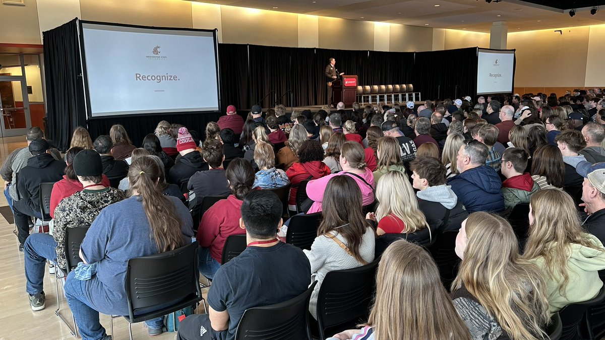 WSUPullman's tweet photo. Another great Saturday to welcome admitted students to Experience #WSU! We have 1047 total registrants (448 students, 599 parents/supporters) in #Pullman today! Learn how you can visit @WSUPullman ➡️ https://t.co/n3piC6Pplh 🐾#FutureCoug #GoCougs https://t.co/Hk6rybNCfu