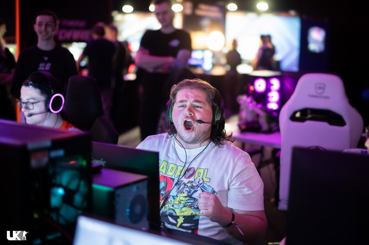 π¬π§ UKCSGO (@ukcsgo) on Twitter photo We are continuing our coverage of <a href="/EPICLAN/">EPIC.LAN UK Gaming & Esports Events</a> 44 with the upper and lower bracket semi finals, read all about it below! β¬οΈ
Photo: <a href="/theskiesbg/">theskiesbg ππΈ</a> We are continuing our coverage of <a href="/EPICLAN/">EPIC.LAN UK Gaming & Esports Events</a> 44 with the upper and lower bracket semi finals, read all about it below! β¬οΈ
Photo: <a href="/theskiesbg/">theskiesbg ππΈ</a>