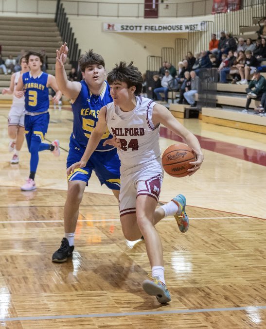Our JV team finished their 2024-25 campaign with a 18-4 record.

With continuous investment and commitment this group can be a special one. A lot of TEAM first guys who love the game and will compete. 

Congrats on a great season fellas - it was fun to watch you play!