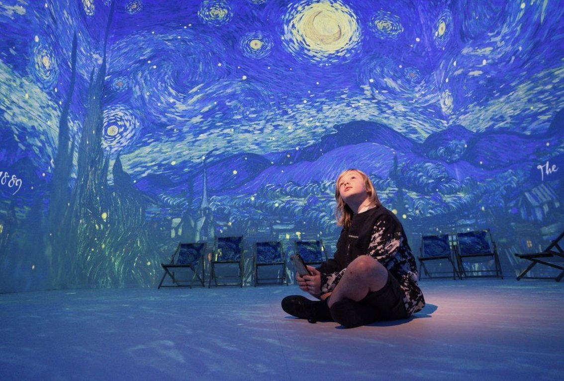 Planning a school visit? Did you know generous group discounts are available for groups of ten or more? Fill in the webform on our website to request more information. #vangoghyork #vangoghimmersiveyork bit.ly/3Sejpxt