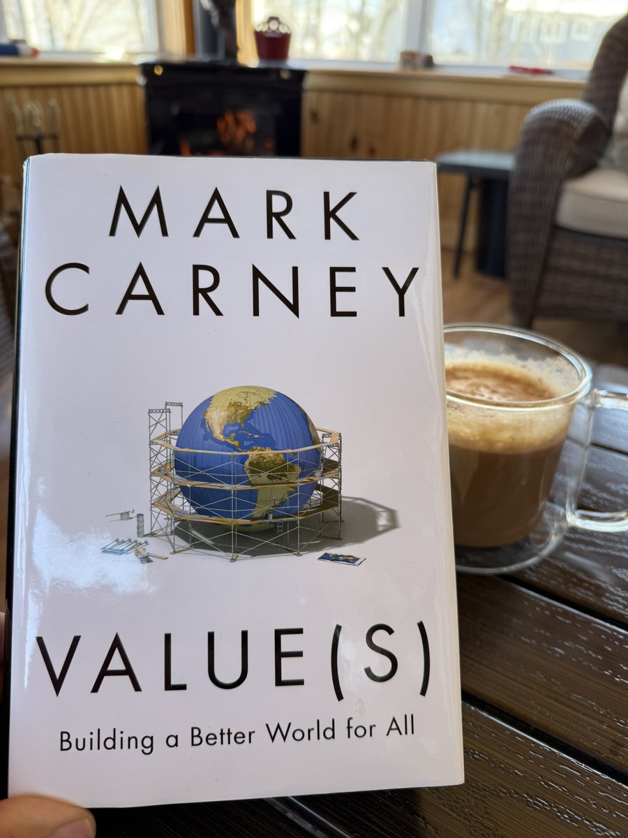 jacquesmla's tweet image. After a week of work at public accounts in Fredericton, I am catching on my reading of this very interesting book of our next « Leader»! Love the title:( Building a Better World for All )!