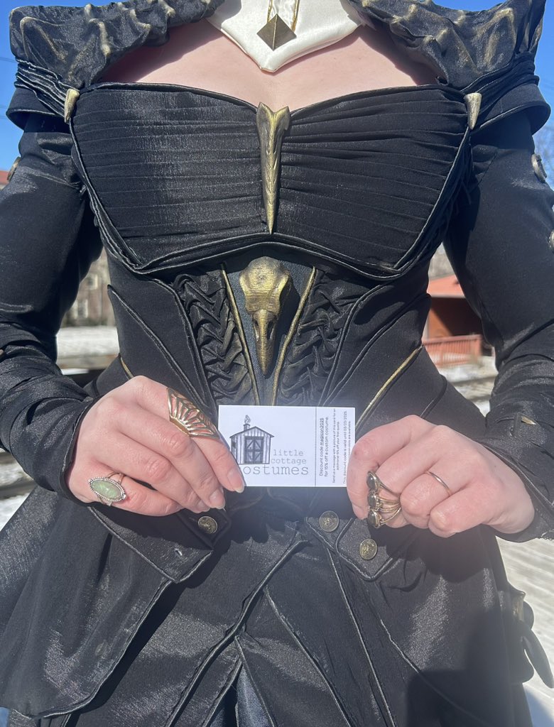 We are here, come find us at Magic Con!💖✨