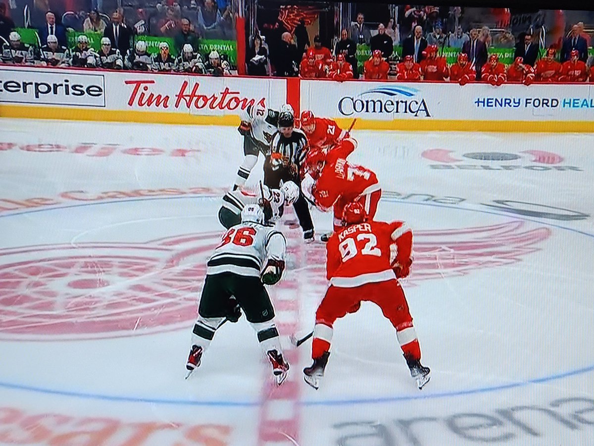 dclynick66's tweet photo. The Puck has just dropped, and we are now officially back and underway with Detroit Red Wings hockey again. Hallelujah! It's time to come back from the break on absolute π₯ and get this win today! Let's crank up the energy!!! π π #BeatTheWild #LGRW https://t.co/aJkmvmxfPd