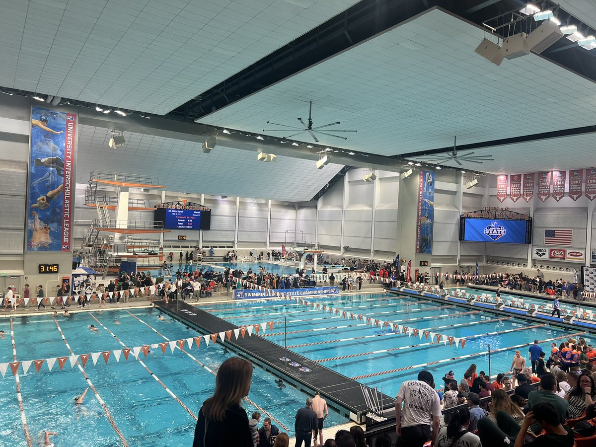 coachrdodge's tweet image. Love watching our kids compete!!! 
#ProtectTheTradition #UILState