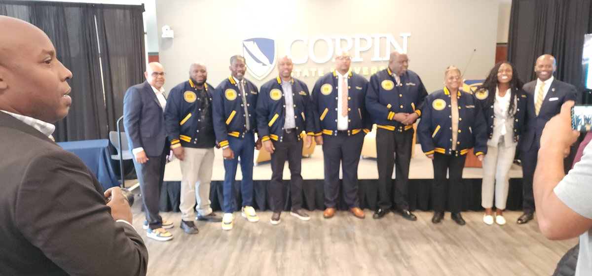 BenjieWimberly's tweet photo. Congratulations to Paterson native Danny Singletary for being inducted into the @CoppinStateUniv HOF for Baseball &amp; Basketball! Super proud Coach! #CoppinStateUniversity #HOF #PlayToWin #AllUsWe https://t.co/ZD046HRlnX