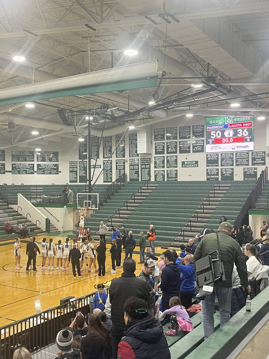 Congratulations <a href="/FairmontGB/">Fairmont Girls Basketball</a> !!!!! DISTRICT CHAMPS🙌🙌👏👏