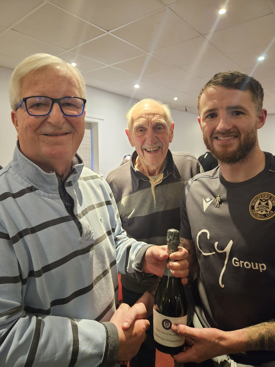 Hungerford Town FC (@hungerfordtown) on Twitter photo Today's Star Man
Sponsored by Hungerford Design is <a href="/mcgroryl/">louis mcgrory</a>
Well played Louis
π€π€π€π€ Today's Star Man
Sponsored by Hungerford Design is <a href="/mcgroryl/">louis mcgrory</a>
Well played Louis
π€π€π€π€