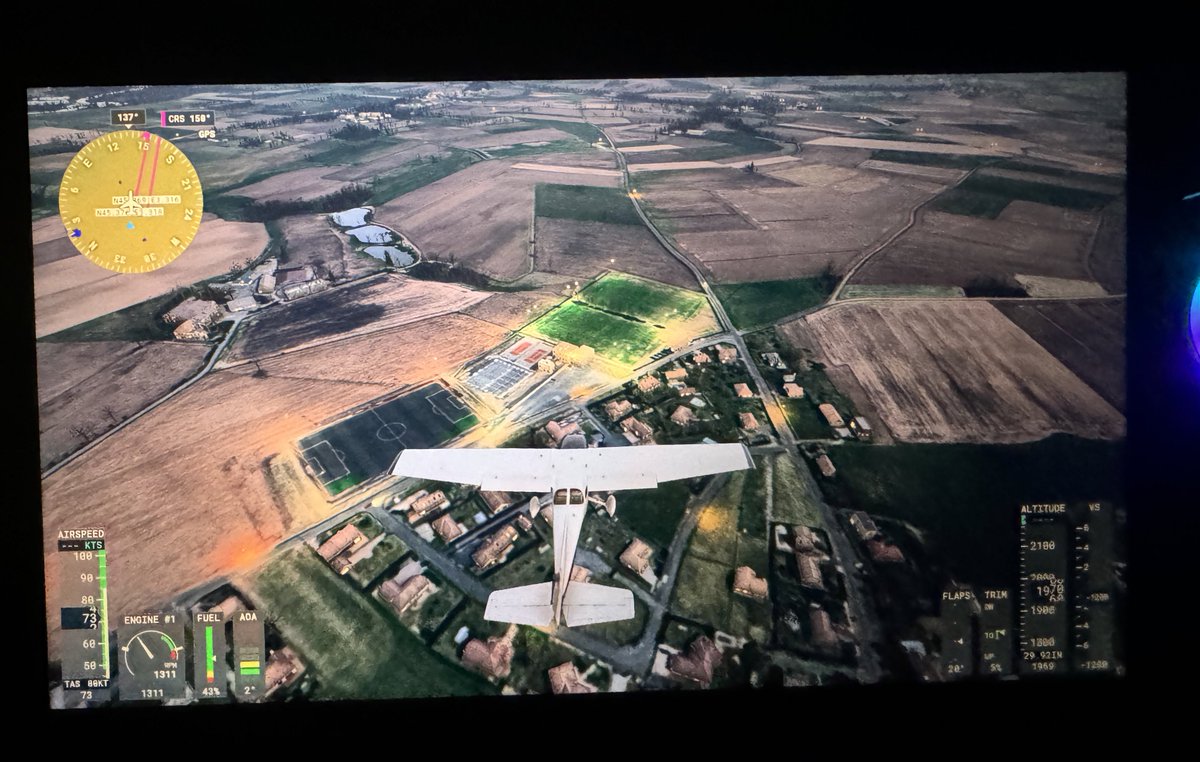 bipbip43's tweet image. Vol au dessus de mon village 😃 
Faut que je trouve comment ça marche les captures sur la rog Ally #flightsimulator2024
