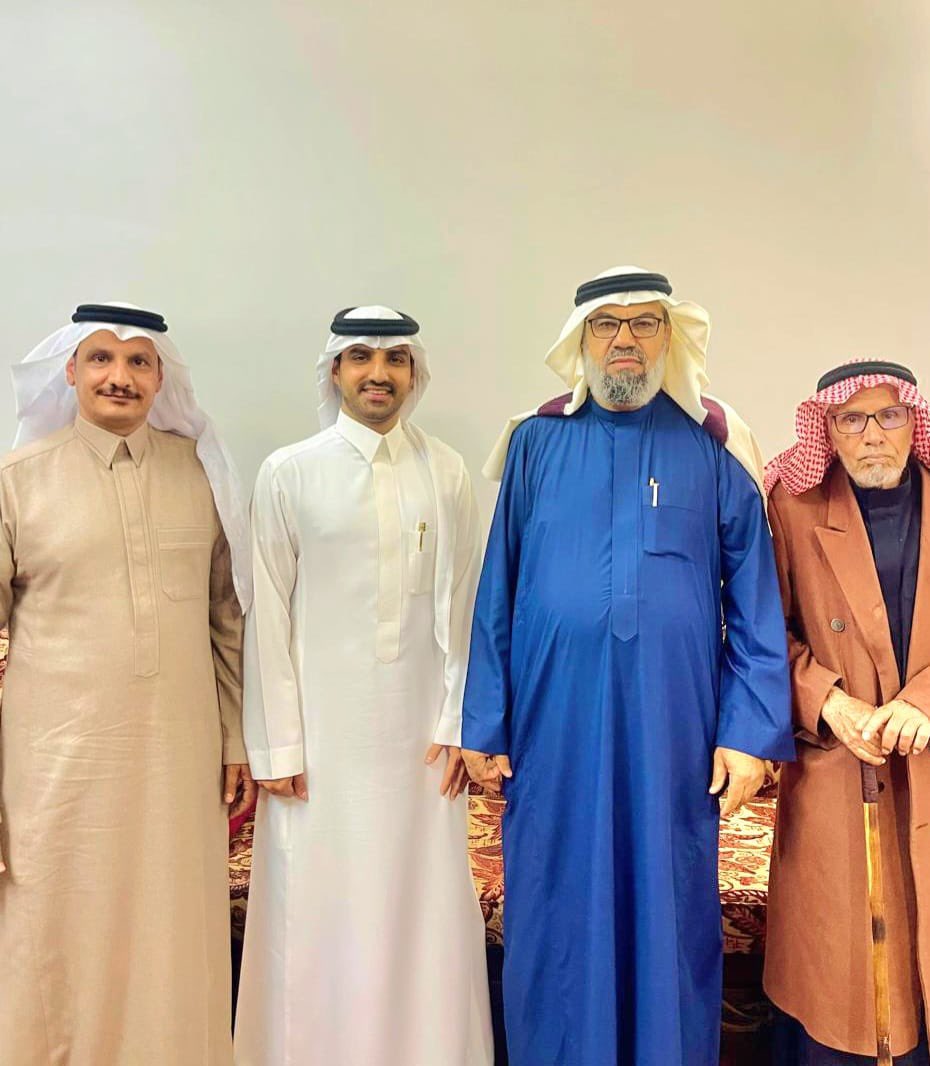 الف مبارك  عقد قران  الشاب / صالح بن عايض بن عواض القرني على كريمة :  عبدالله بن عايض بن حومان من آل حصنة
 بارك الله لهما وبارك عليهما وجمع بينهما في خير والتهاني للأسرتين