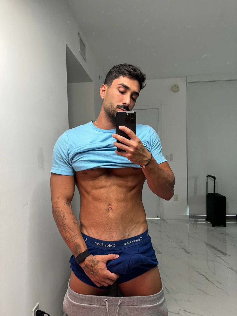 say "HI" if you are a bttm