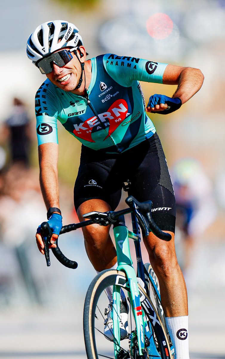 Equipo Kern Pharma tweet media