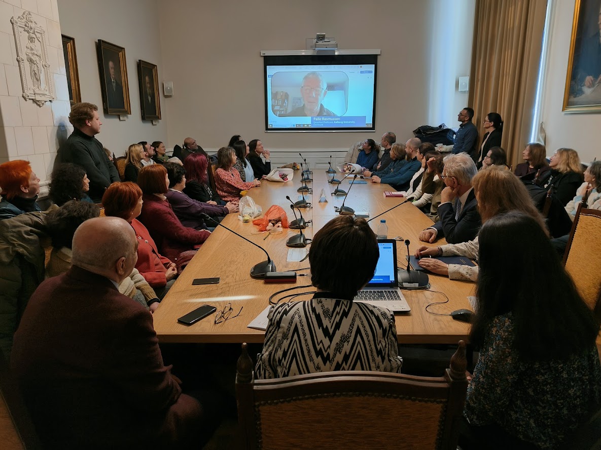 Petya Ilieva (@petyailieva6) on Twitter photo Congratulations to Professor Emeritus <a href="/PBoyadjieva/">Pepka Boyadjieva</a> !🌹 <a href="/IPS_BAS/">Institute of Philosophy and Sociology, BAS</a> Congratulations to Professor Emeritus <a href="/PBoyadjieva/">Pepka Boyadjieva</a> !🌹 <a href="/IPS_BAS/">Institute of Philosophy and Sociology, BAS</a>