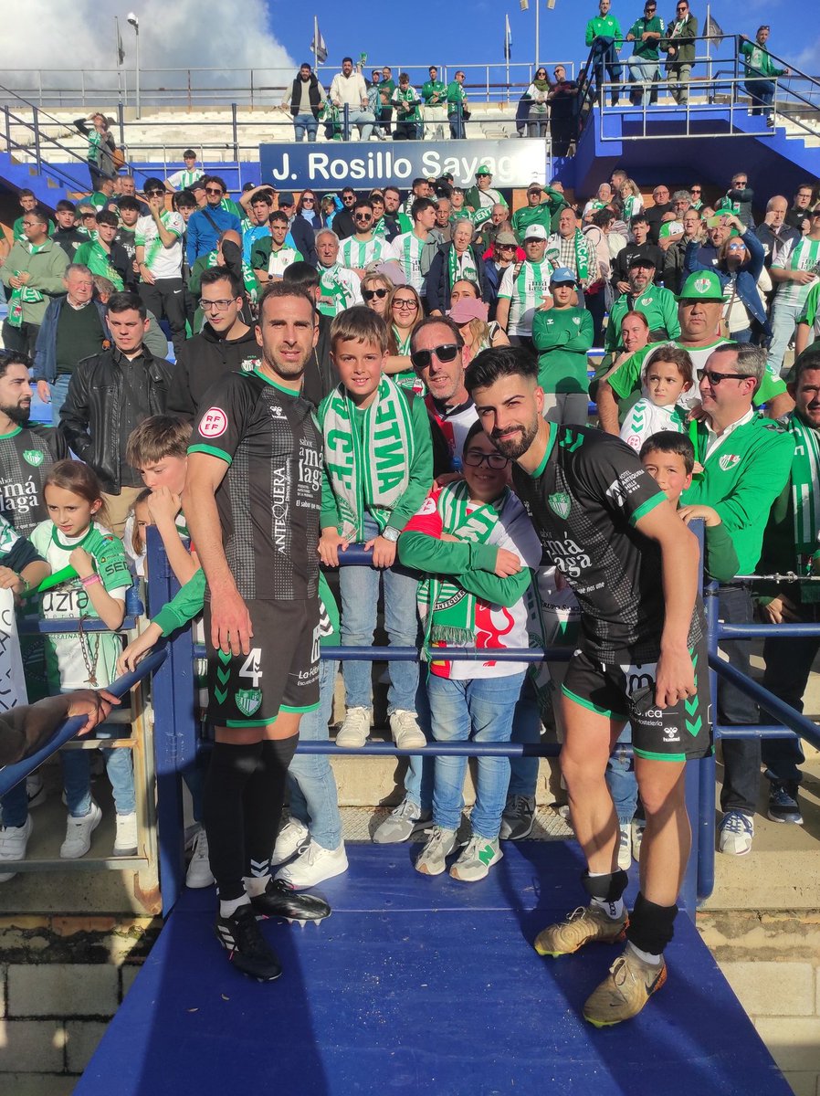 La grandeza de este deporte, conocer gente humilde y de corazón!! Siempre en mi equipo Helguera y Modric!!