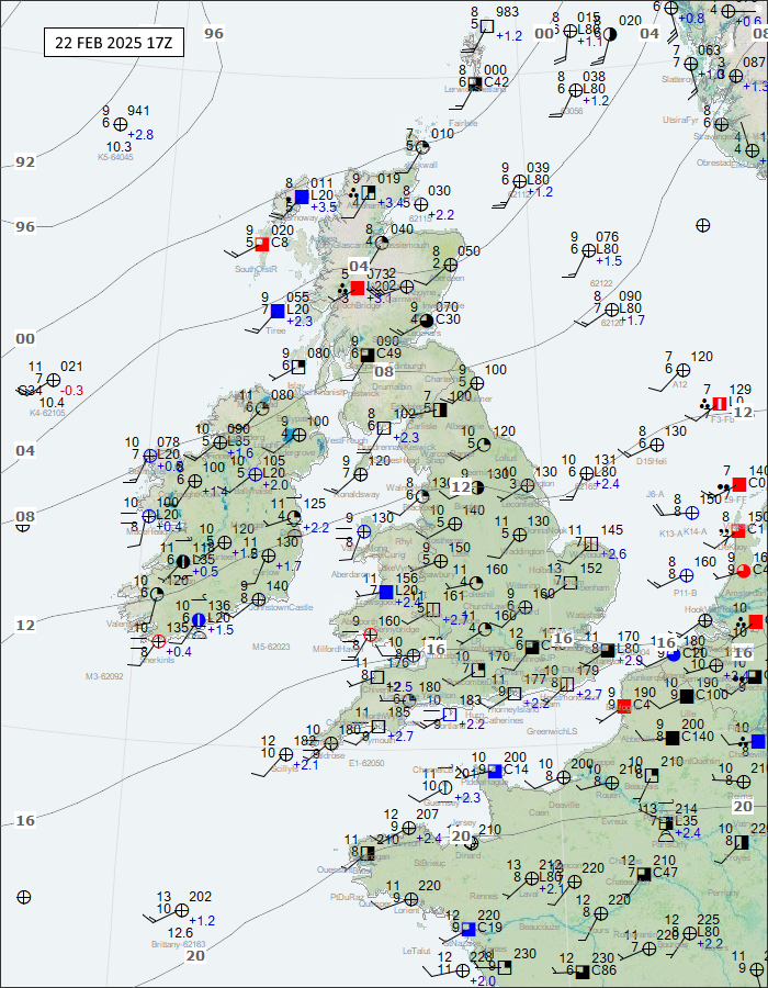 phil_layton's tweet image. Some &apos;cloud streeting&apos; on the NOAA21 Sat pic today
#NASAWorldview