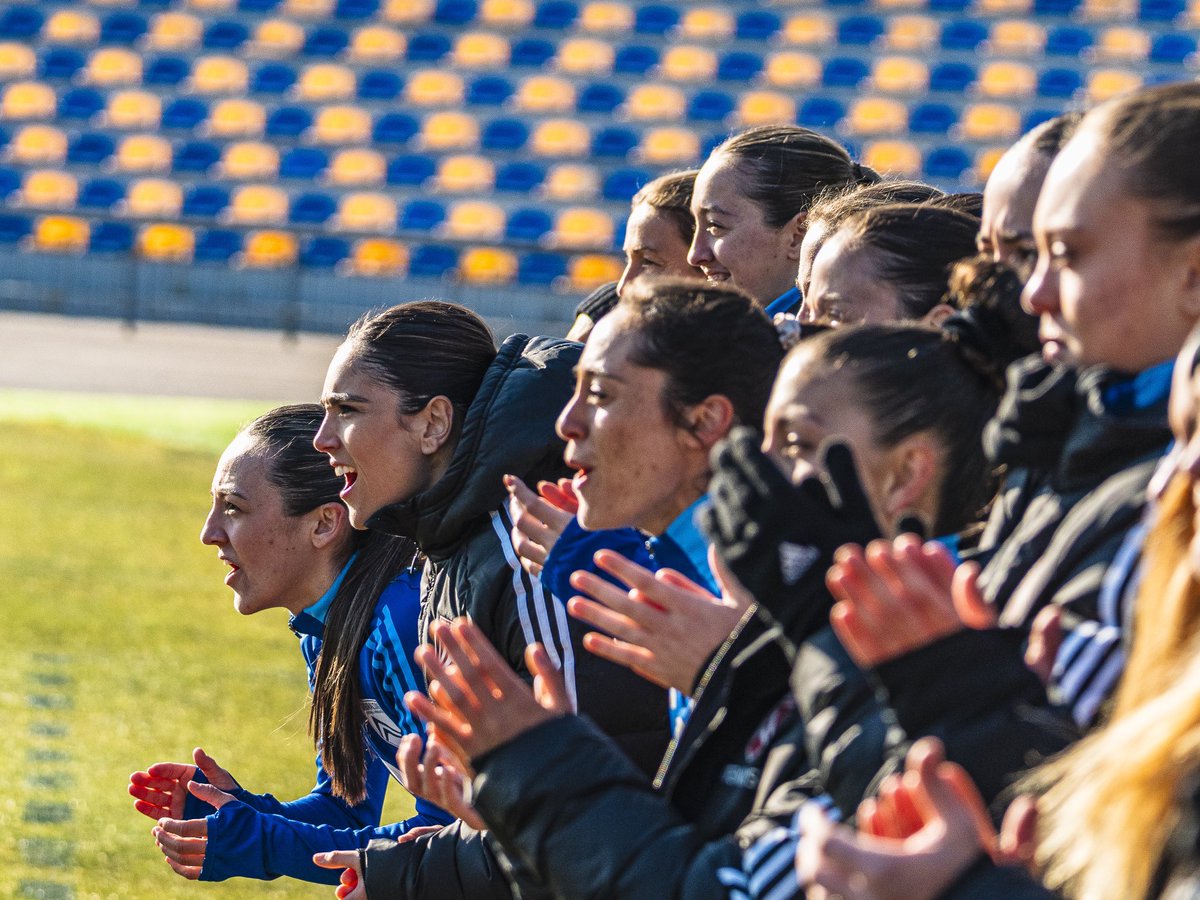 🇲🇩 vs 🇬🇮 - 📸

Gibraltar’s Women’s National Team’s first ever competitive fixture.

A thread: 🧵 

@weuro2025 | #WePlayStrong