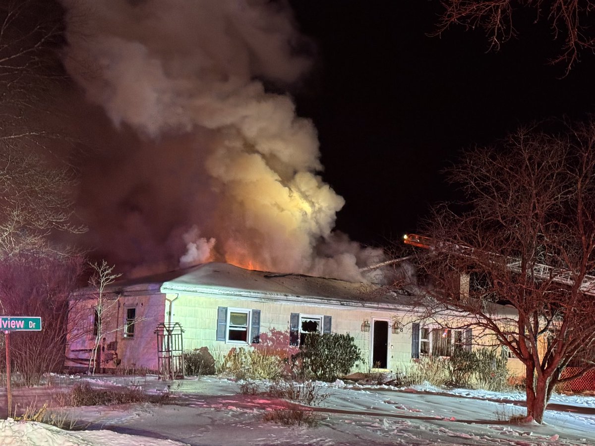 At 0356 this morning units responded to a structure fire on Pondview Dr. Initial arriving units found heavy fire, and a 2nd alarm was struck. Efforts were hampered as the first hydrant was buried in snow, and subsequently found to be frozen. The fire is under investigation.