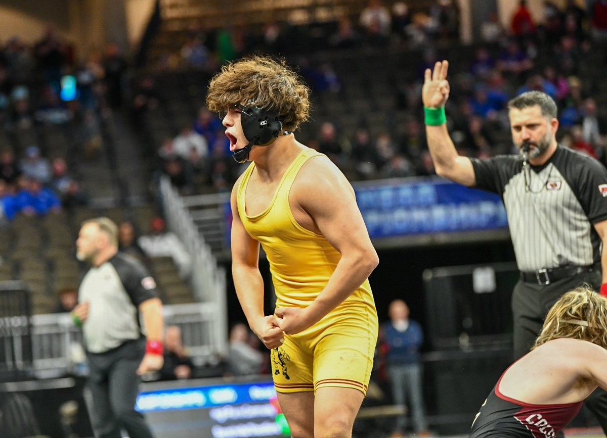 NEwrestle tweet media